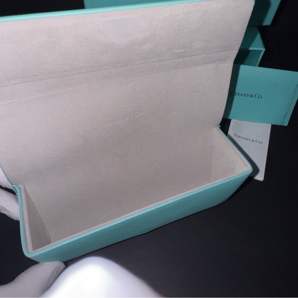 Tiffany & Co Eyeglass/Sunglass Case ONLY - Picture 2 of 3